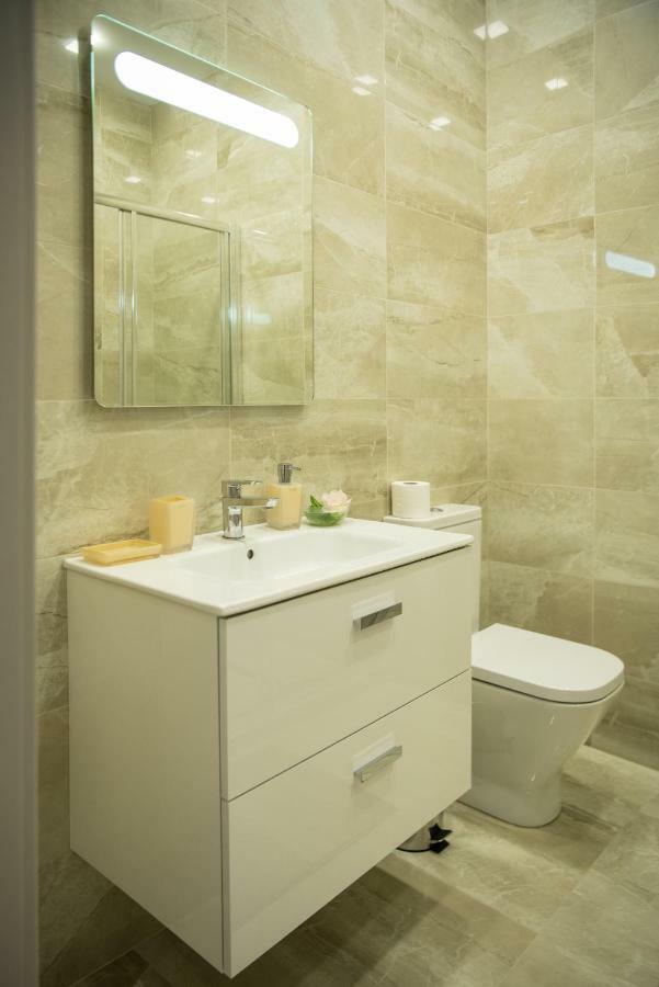 Sea Star Apartments Odesa Exterior photo